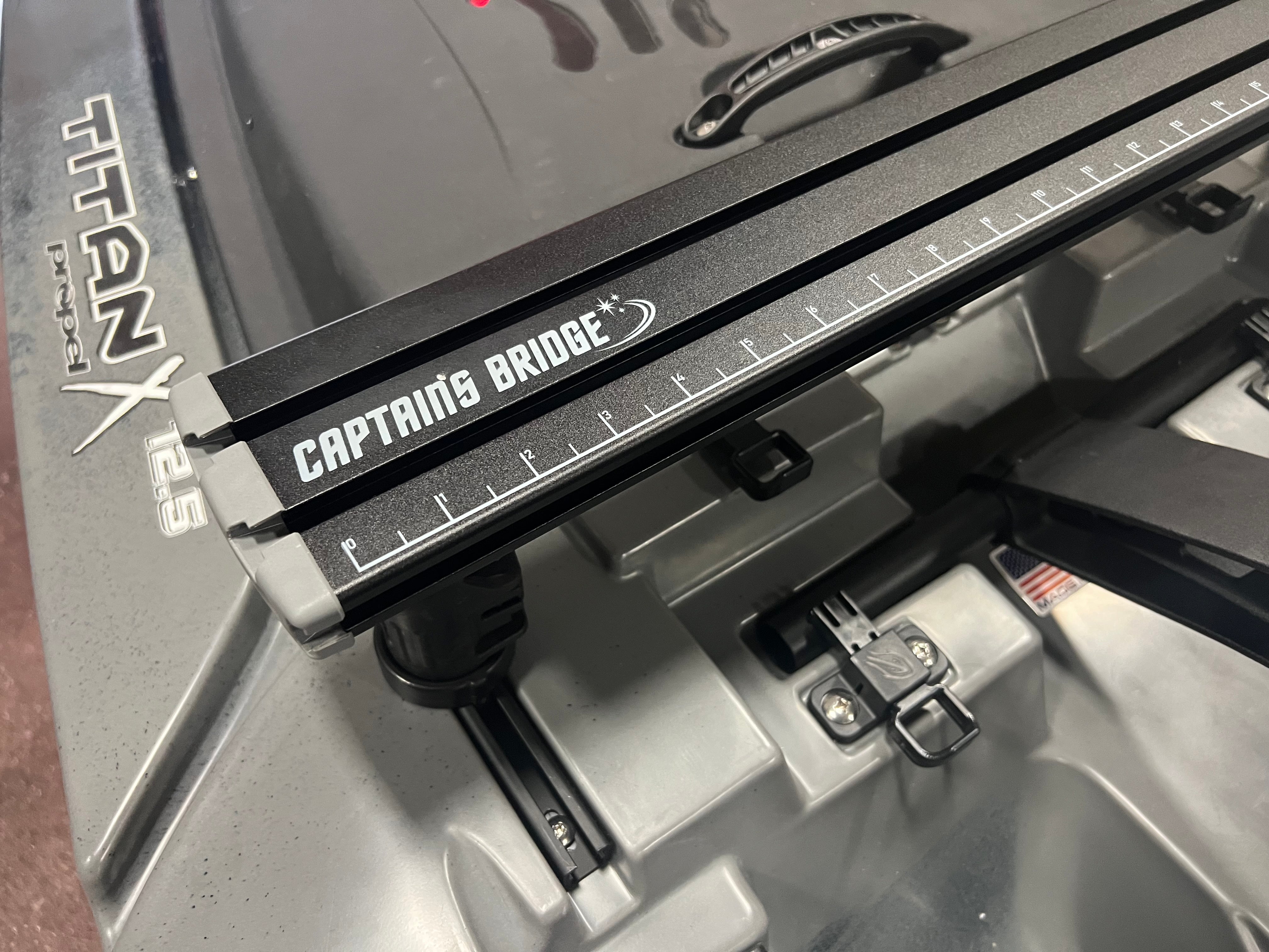 Captain's Bridge Accessory Mount Crossbar