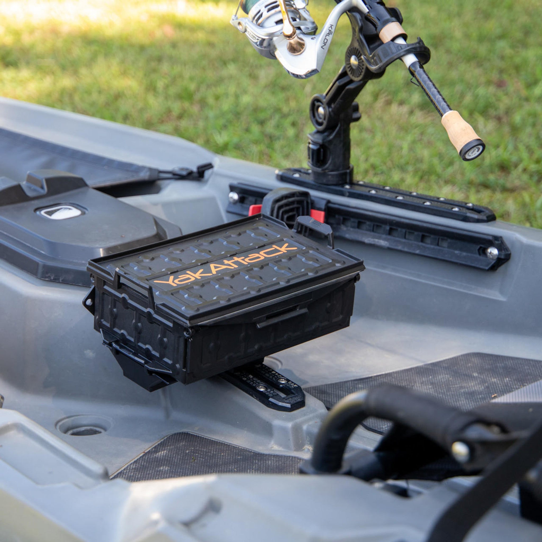 YakAttack TracPak Combo Kit, Two Boxes and Track Mount