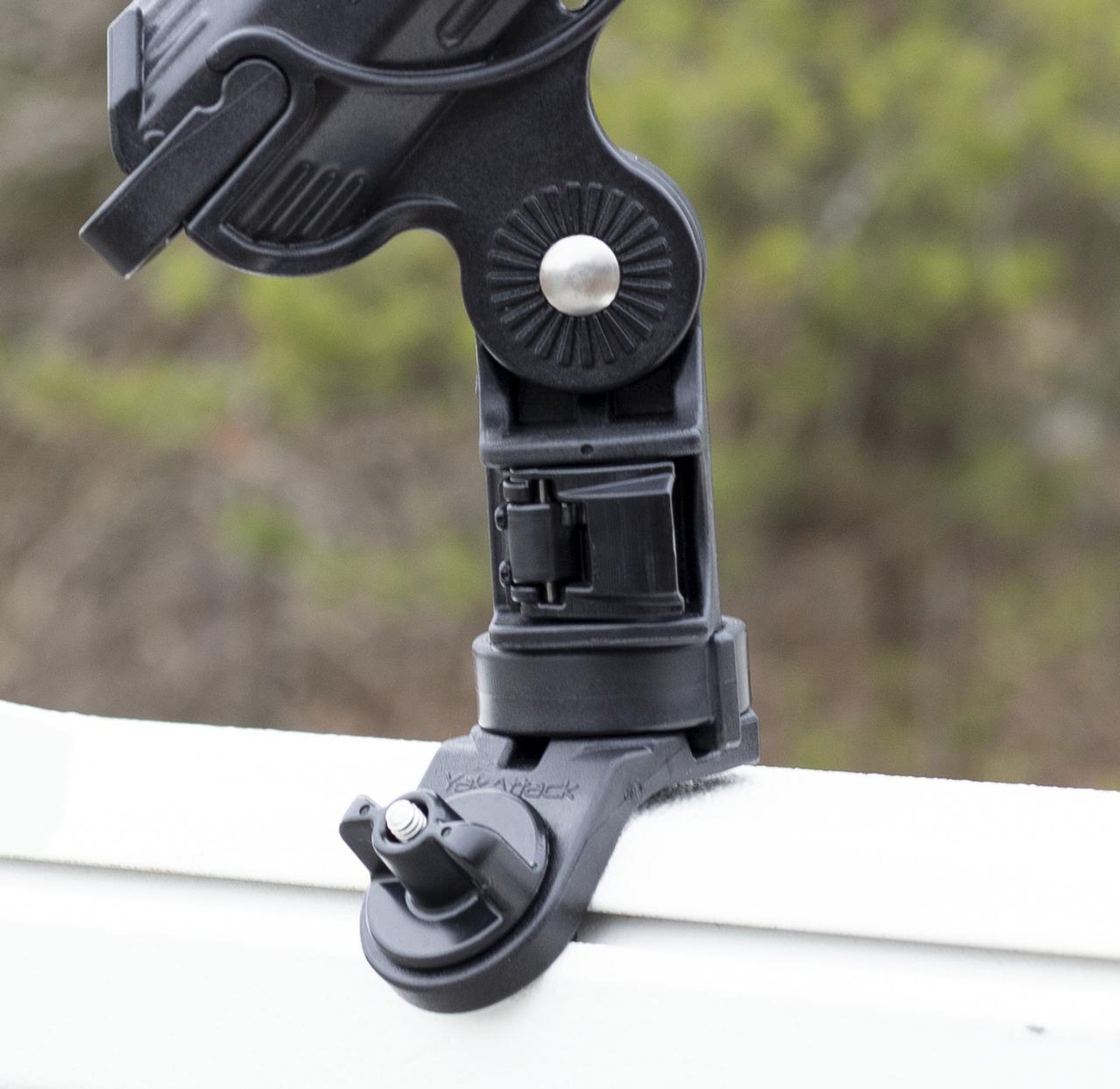 YakAttack TurnKey™ Track Adapter