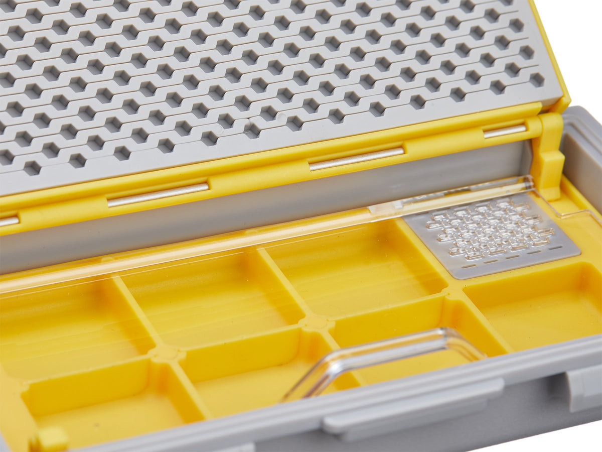 Plano EDGE ® 3700 ™ Jerkbait Box - Pure Fishing Plano EDGE ® 3700 ™ Jerkbait Box - Pure Fishing